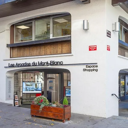 Les Arcades Du Mont-blanc